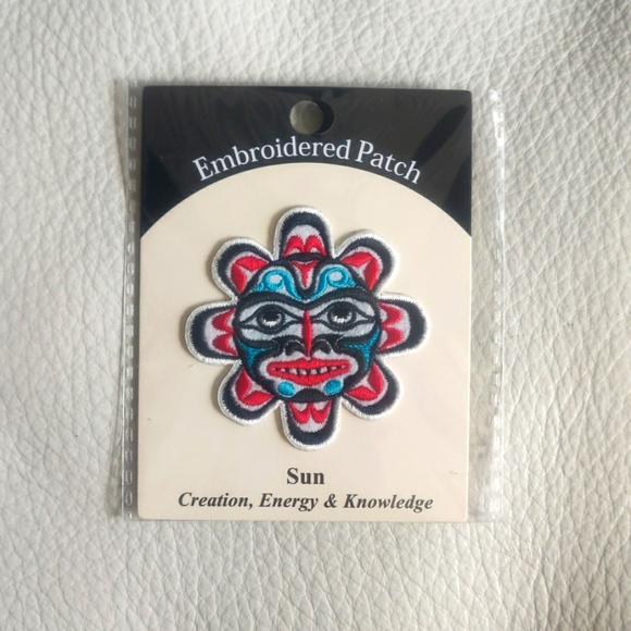 2.5" Embroidered Patch 'Copper Moon' Indigenous Design by Joe Wilson - Picture 1 of 4